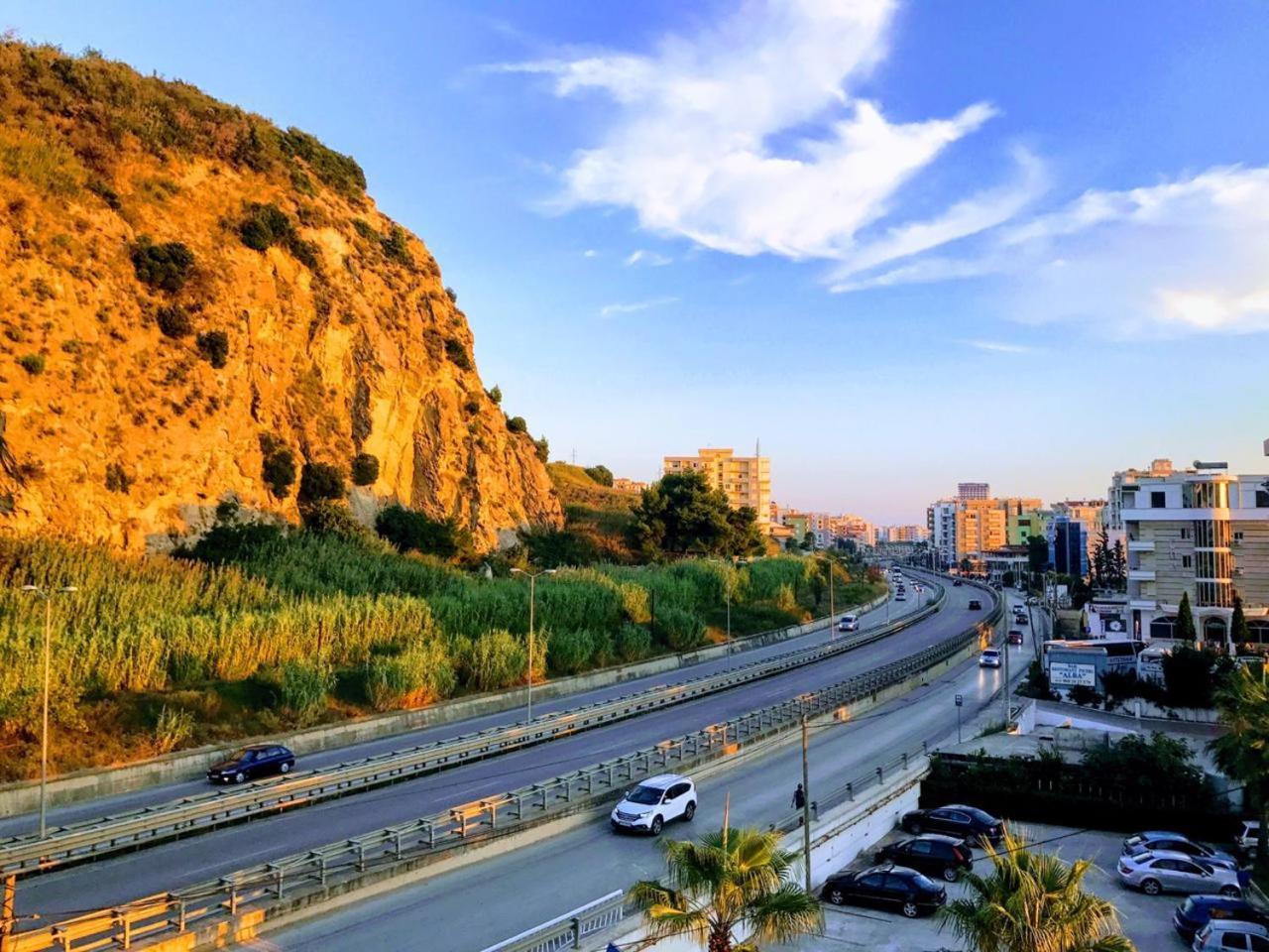 Apartment Ermest ,Kavaje Rock Durres Exterior photo